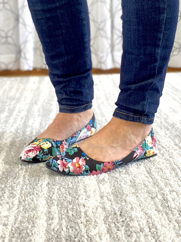 A Colorful Garden Flats *Online Exclusive*