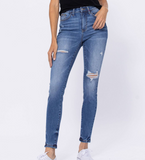 Enchanting Embroidered Judy Blue Skinny Jeans *Online Exclusive*
